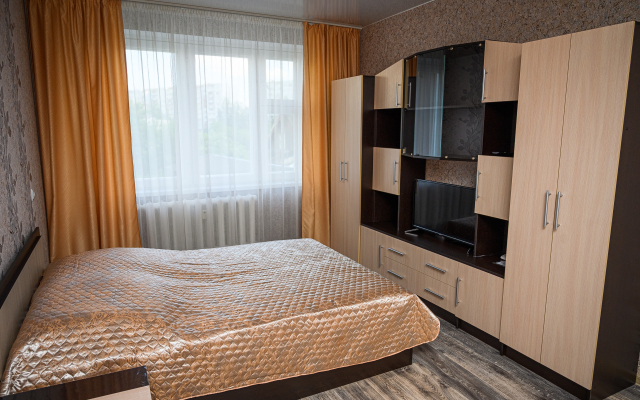 Okolo Akvaparka Flat