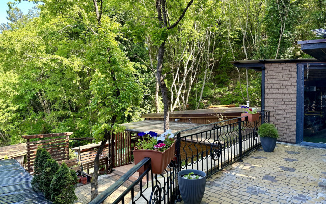 Family Guest House