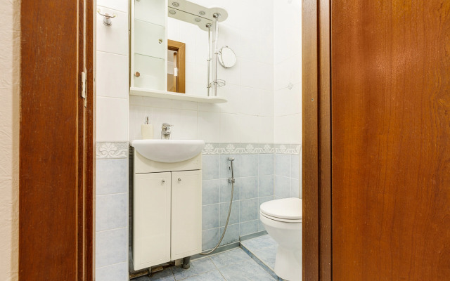 Квартира Трехкомнатная с Видом на Фонтанку