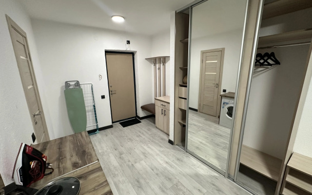 Na ulice Melnikayte dom 83 Flat