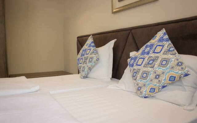 Silk Way Inn