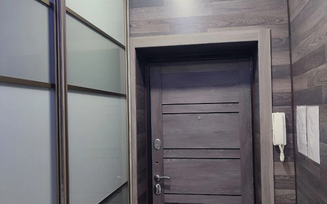 Квартира двухкомнатная Ленинградская 21