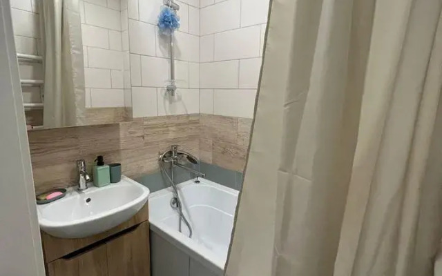 Na Aksakova 7 Flat
