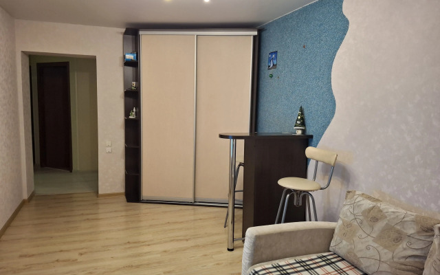 Апартаменты на Коммунаров