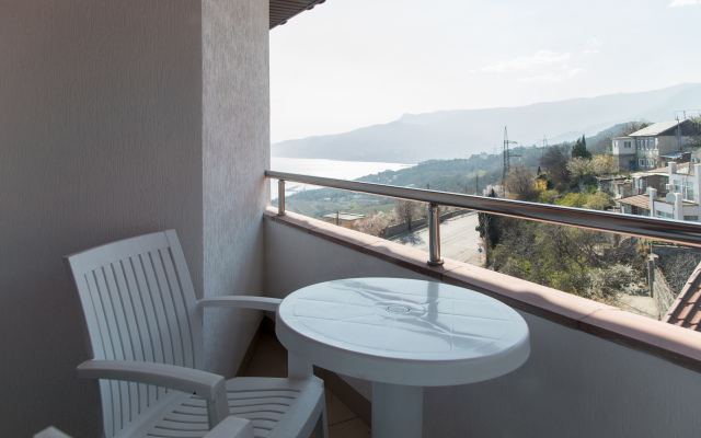 Chizhik Pyizhik Mini-Hotel