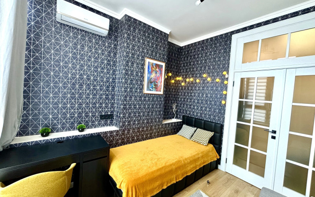 Квартира двухкомнатная в ЖК Чернoмоpский