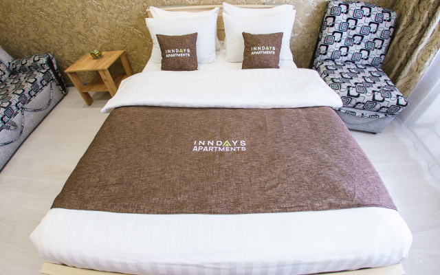 InnDays Metallurgov 108 Apartments