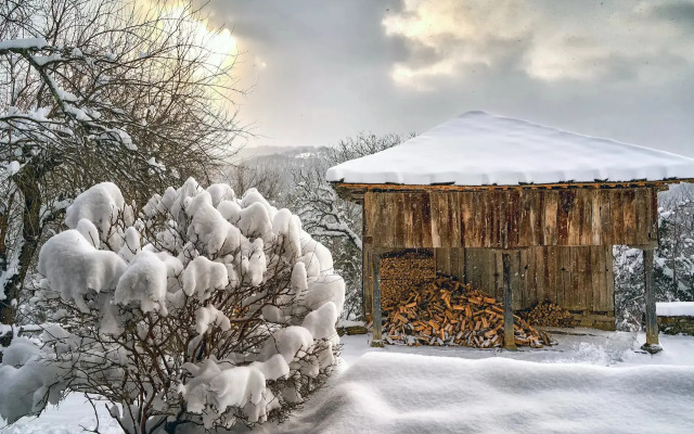 Karashka Guest House