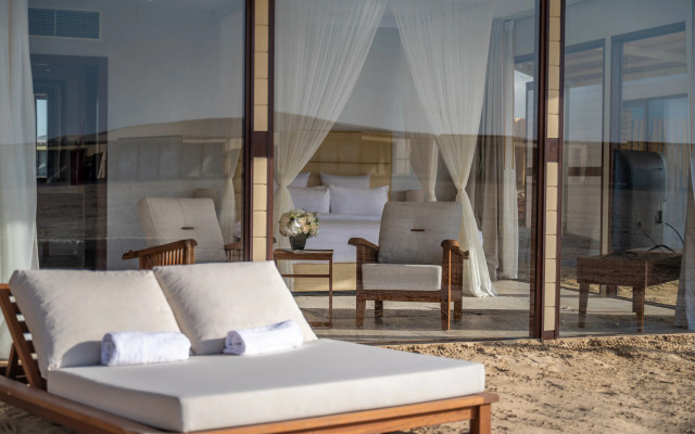 Regency Sealine Camp Camping