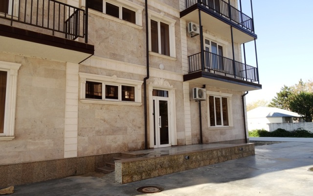 Luxury House Hotel