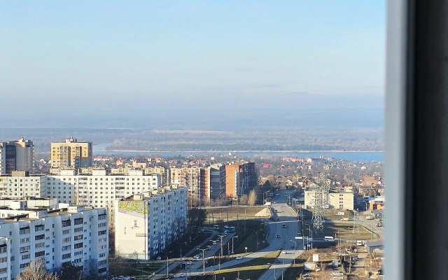 Квартира с Панорамным Видом в Новом Доме