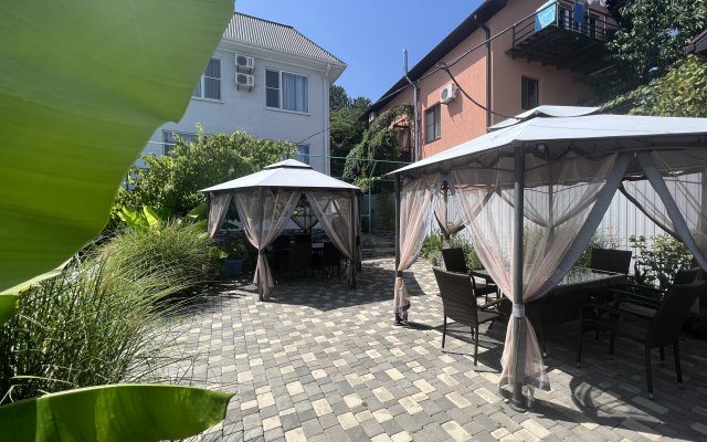 Altityud Guest House
