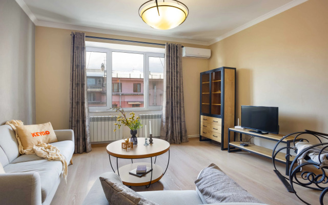 KeyGo #0071 klyuch k tsentru Yerevana Apartments