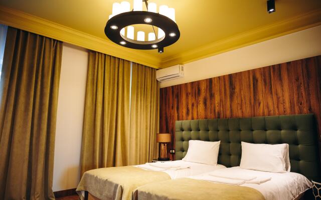 Конный клуб Звёздный