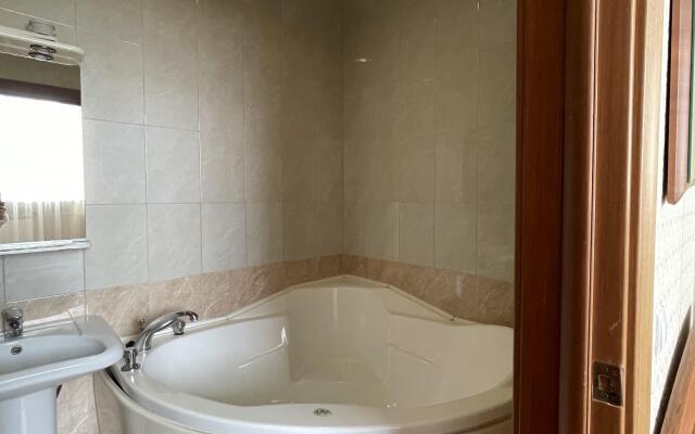 Мебелированные комнаты Отель HOTEL OH SOVIET