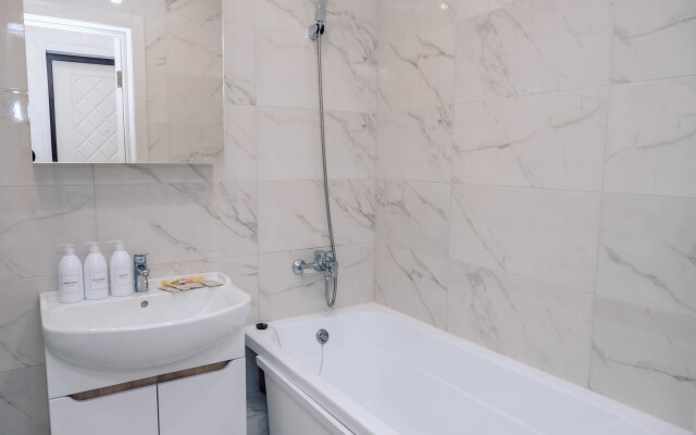 Апартаменты Студия на 2 гостя Орджоникидзе 19/2