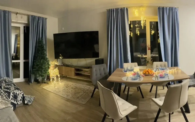 Частный дом с баней Ван Гог хаус Сорочаны