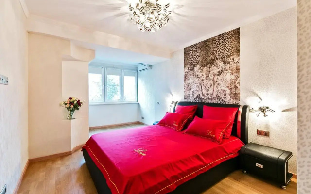 Квартира Дизайнерская трехкомнатная квартира