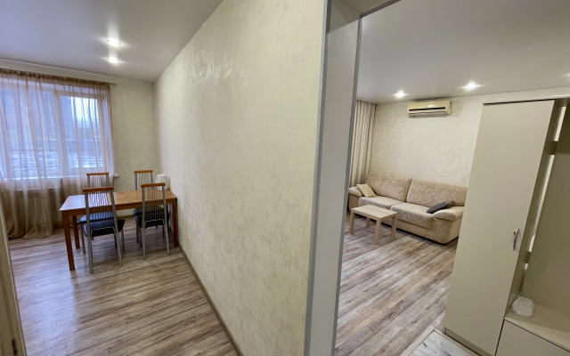 Апартаменты Взлётная 10