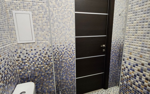 Dvukhkomnatnye U Vokzala Apartments