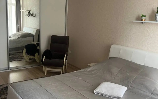 Апартаменты В центре рядом с озером и парком