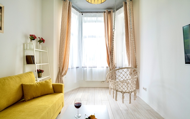 Apartmari Dvukhkomnatnye Vozle Korolevskikh Vorot