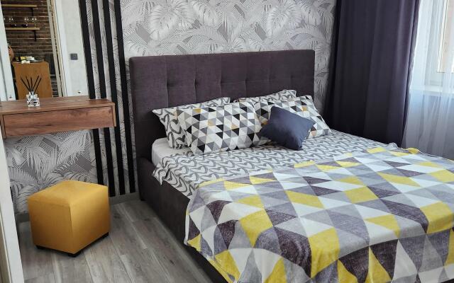 Uyutnaya S Shikarnym Vidom Na Gorod Flat