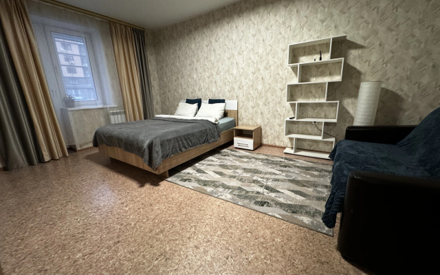 Dvukhkomnatnaya Na Frunze 29 U Guor Lokomotiv Flat