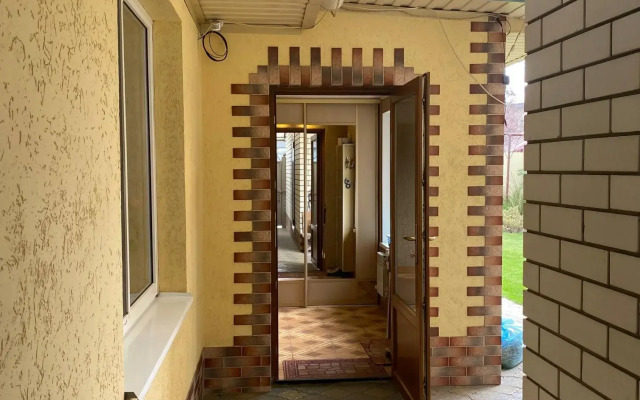 Частный дом Просторный дом с двориком в Центре