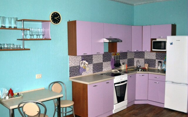 Na 21 Etazhe Academ Riverside Apartments