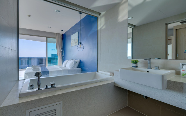 Veloche Group by Continent Apartments