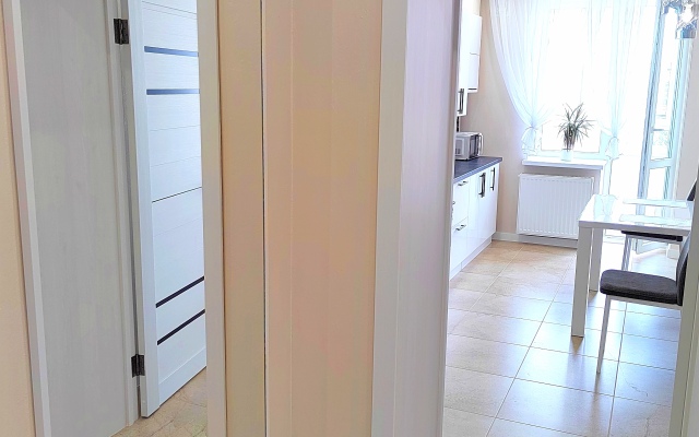 Svetlaya kvartira s prekrasnym vidom Flat