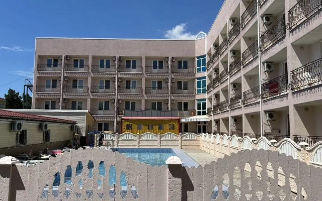Yupiter Hotel