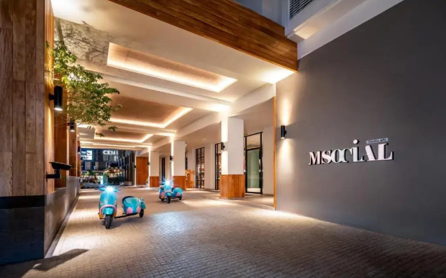 Отель M Social Hotel Phuket