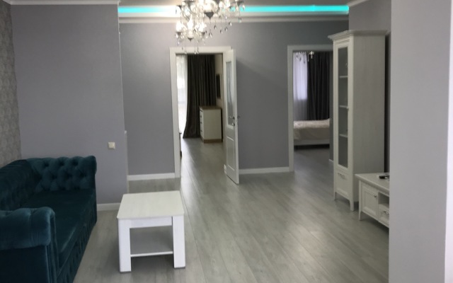 3 Komnatnaya Lyuks Flat