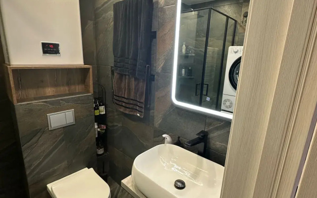 Tolstogo 28 Flat