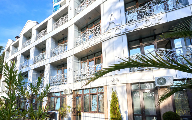 Hotel Ambassador