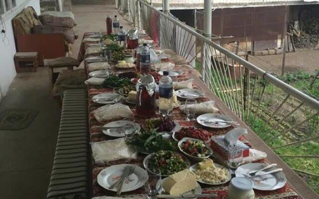 Anush`s B&B Guest House