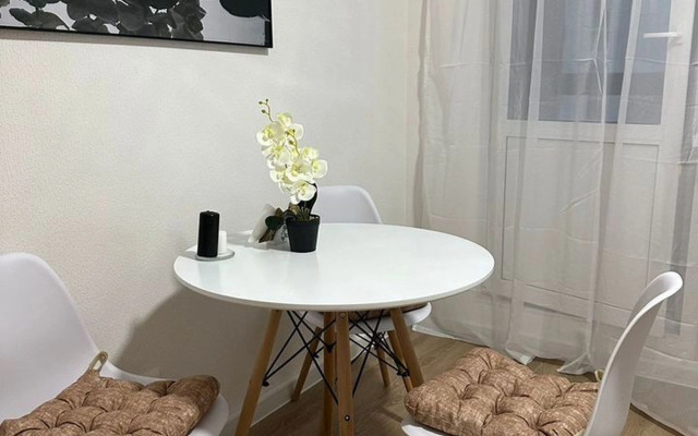 Апартаменты однокомнатные на проспекте Куприна 38к1