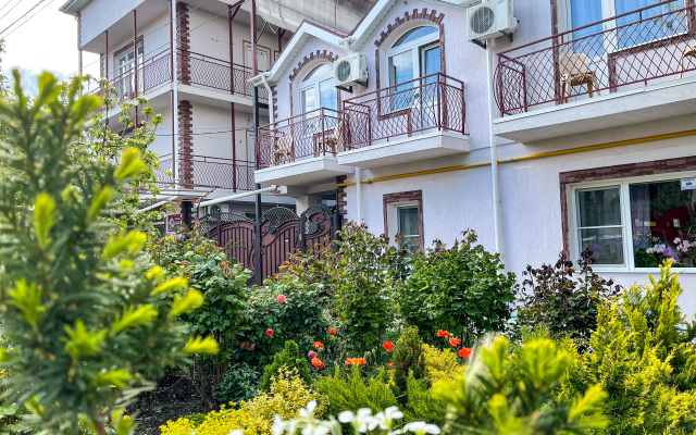 Olga Guest House