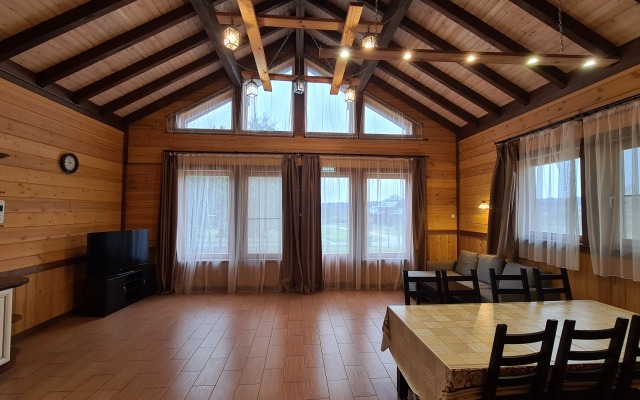 Гостевой Дом На 6 Человек А1