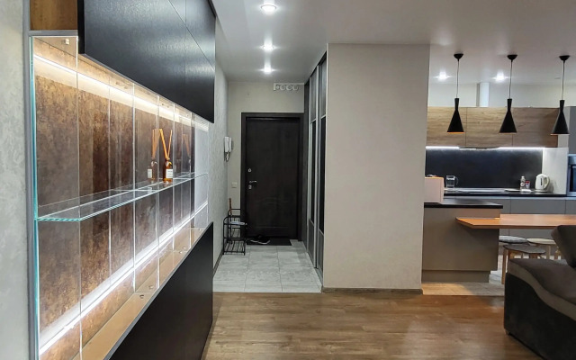 Bolshaya I Chistaya V Tsentre Goroda Flat