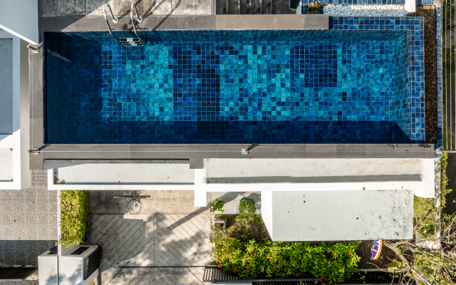 Laguna Park 4BR with Pool by NLA Villa