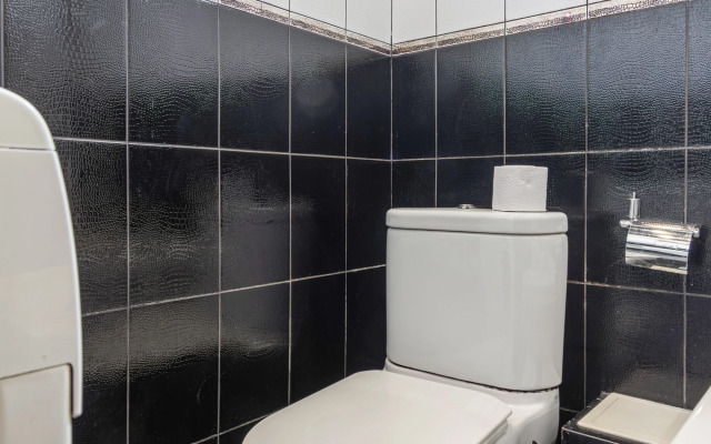 Na Chkalova 15 Flat