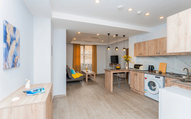 On Koghbatsi Street 16-5 Apartments