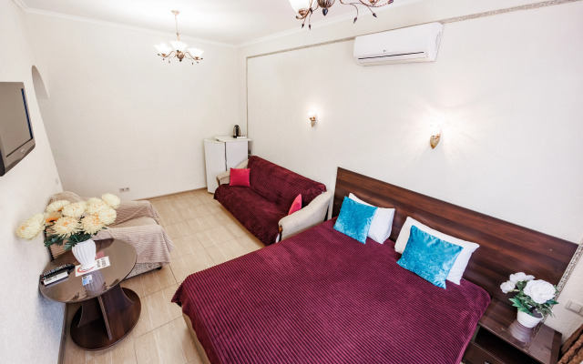 Ninel Guest House