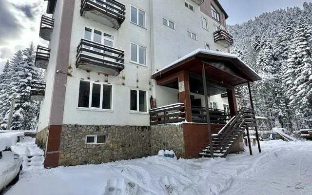 Квартира ArtHouse Dombay