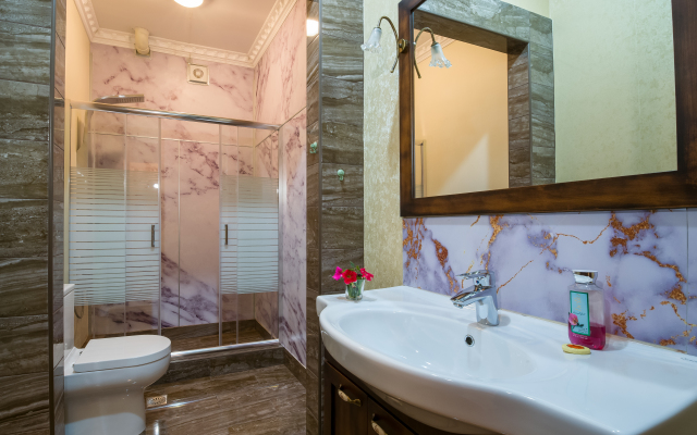 Paradice Luxury Suites Hotel