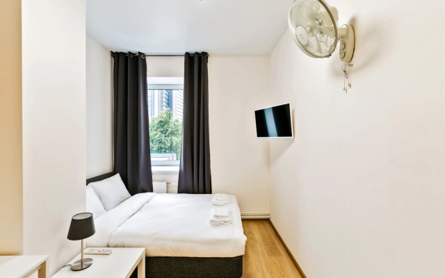 1 Laspace etazh 3 Apartments