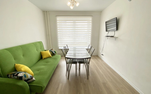 Sunny Days Apartment Zhulebino Park 4 Apartments